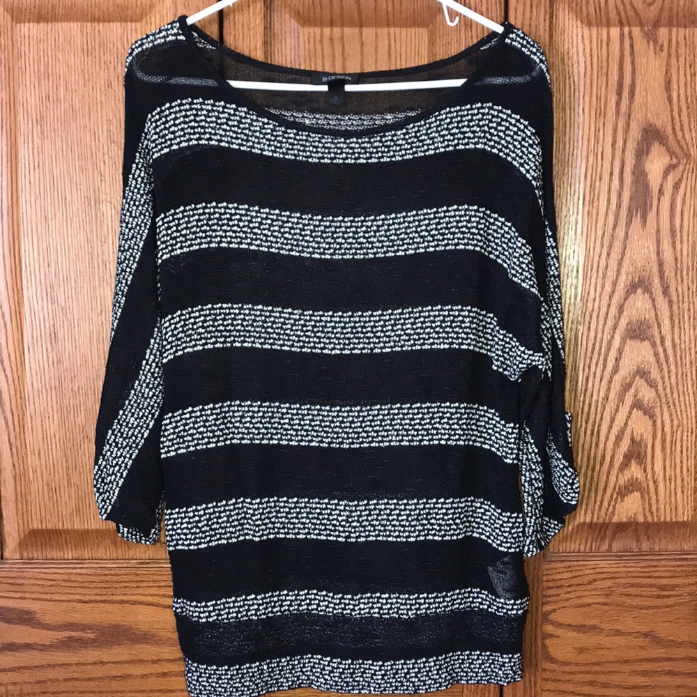 B•DESIGN light weight sweater.